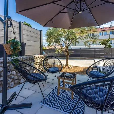 Luxury Magic With Swimming Pool