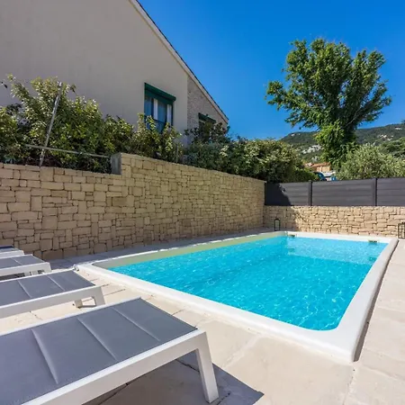 Villa Luxury Magic With Swimming Pool *