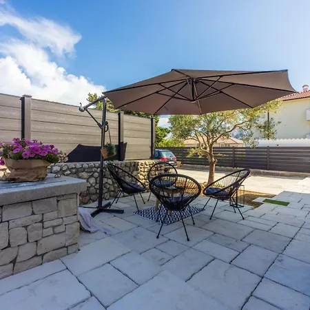 Luxury Magic With Swimming Pool Villa *