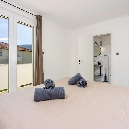 Luxury Magic With Swimming Pool