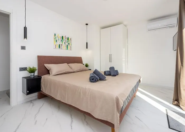 Luxury Magic With Swimming Pool