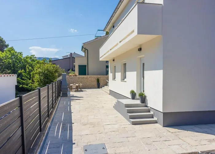 Вилла Luxury Magic With Swimming Pool *