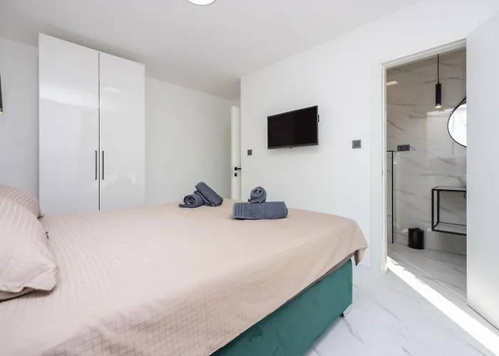 Luxury Magic With Swimming Pool