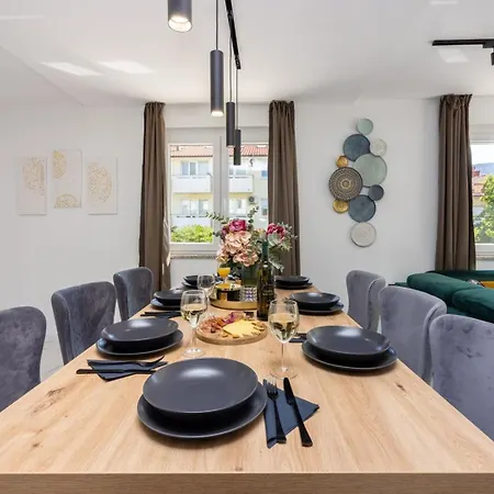 Luxury Magic With Swimming Pool *