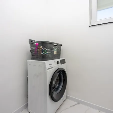 Luxury Magic With Swimming Pool * バスカ