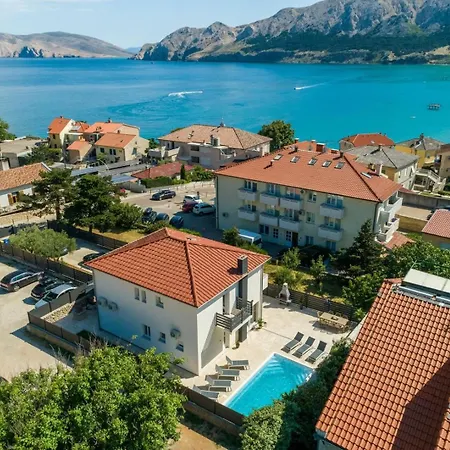 Luxury Magic With Swimming Pool * Baska (Krk)