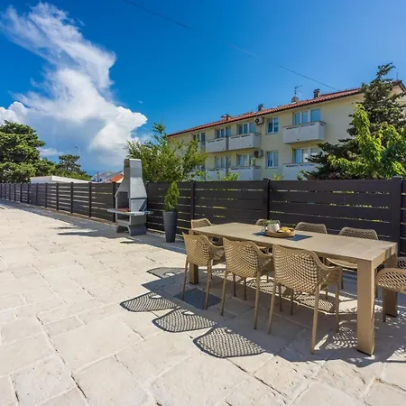 Villa Luxury Magic With Swimming Pool *