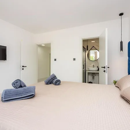 Luxury Magic With Swimming Pool Baska (Krk)
