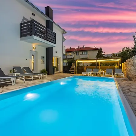 Luxury Magic With Swimming Pool *