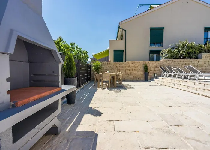 Luxury Magic With Swimming Pool Vila Baška