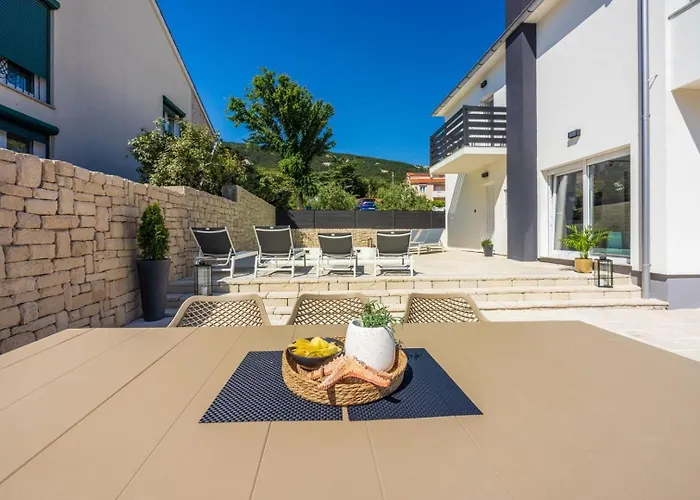 Luxury Magic With Swimming Pool Baška