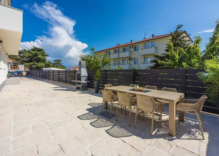 Vila Luxury Magic With Swimming Pool *