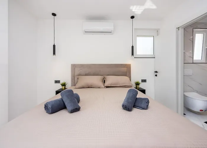 Luxury Magic With Swimming Pool Baška