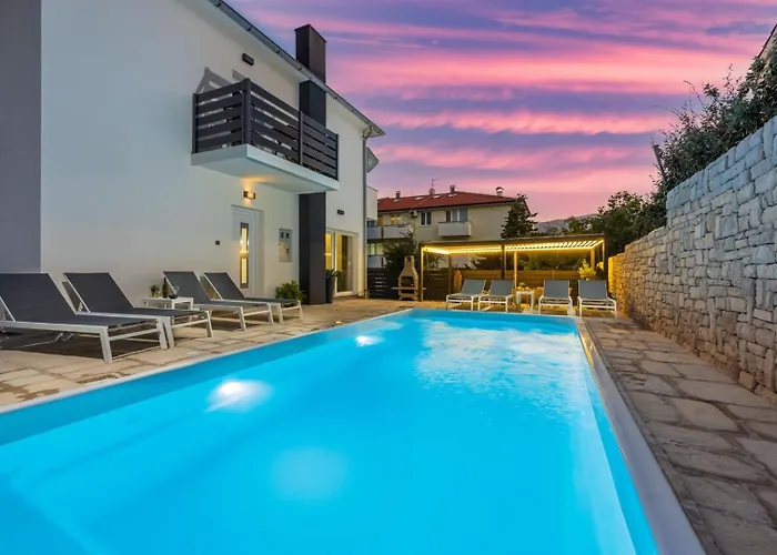 Luxury Magic With Swimming Pool *
