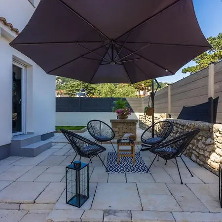 Luxury Magic With Swimming Pool 빌라