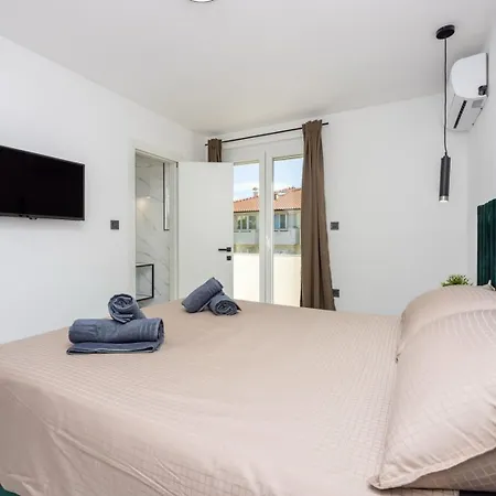 Luxury Magic With Swimming Pool * 바슈카