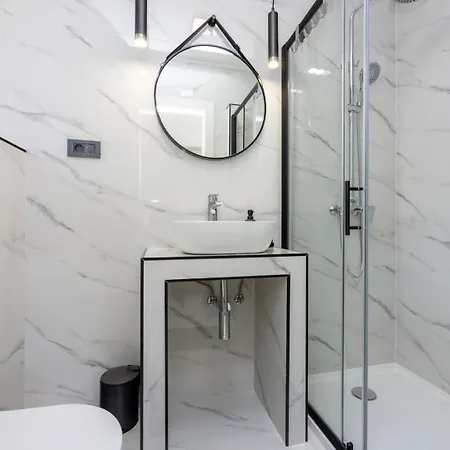 빌라 Luxury Magic With Swimming Pool 바슈카